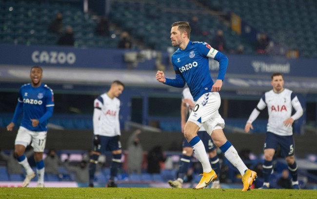 不仅在场上 不仅在场上