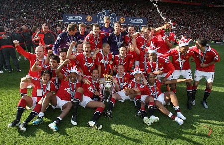 《逃离鸭科夫》发布mod处理公告 封禁违规mod与作者